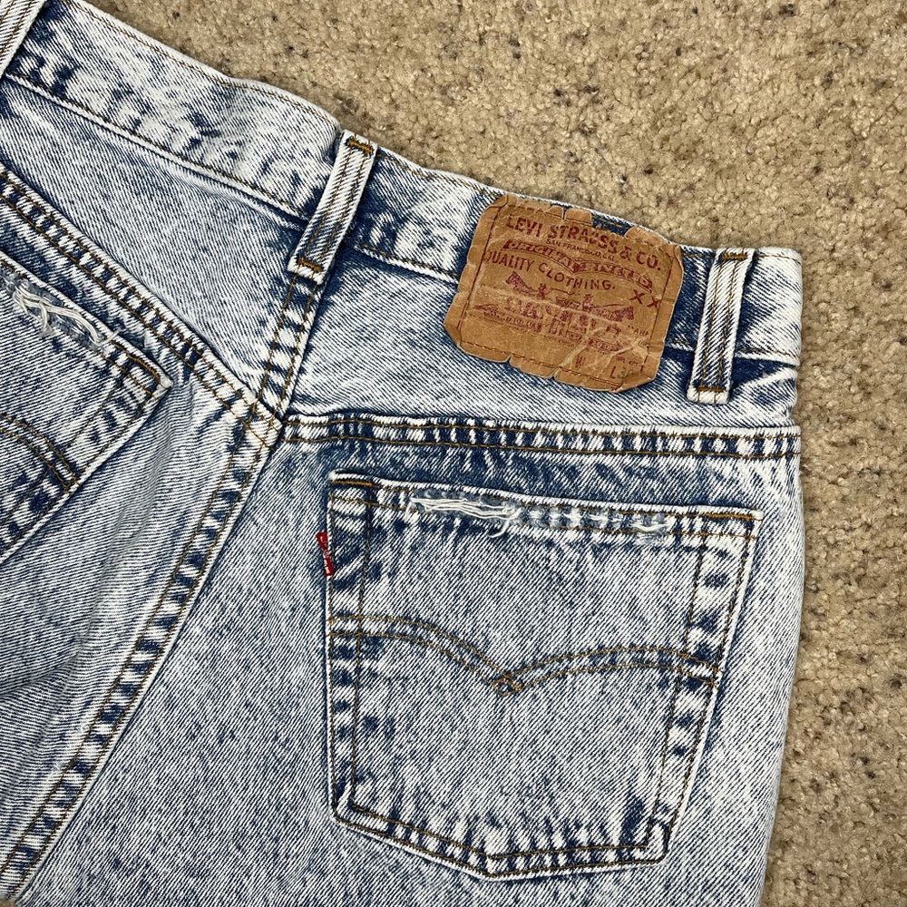 Levi’s Button Fly High Waisted Shorts